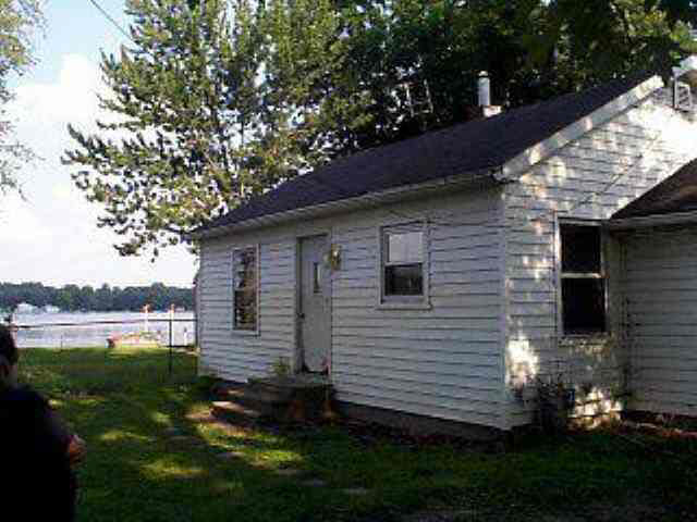 12020 E 390 S, Lagrange, IN 46761 photo 1
