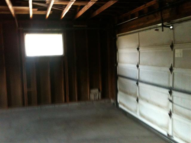 211 E High St, Kendallville, IN 46755 photo 3
