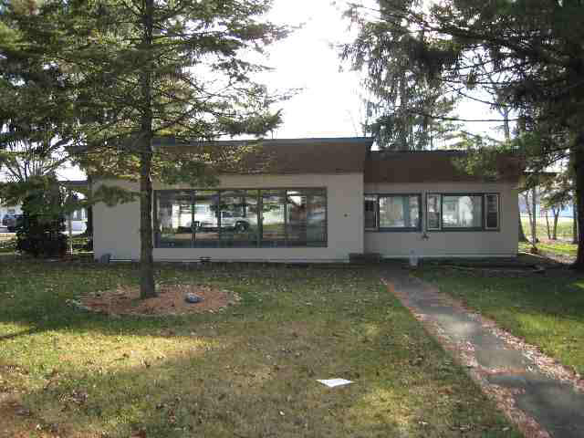 111 E Fifth Ave, Garrett, IN 46738 photo 1