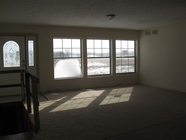 1490 S 200 E, Lagrange, IN 46761 photo 3