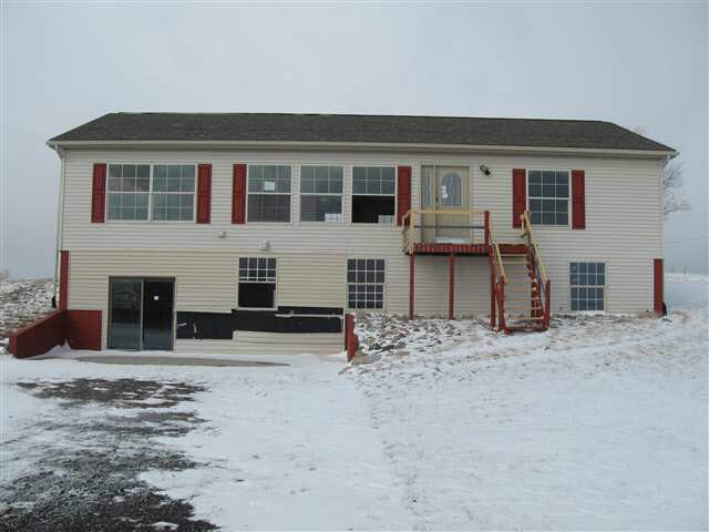 1490 S 200 E, Lagrange, IN 46761 photo 2