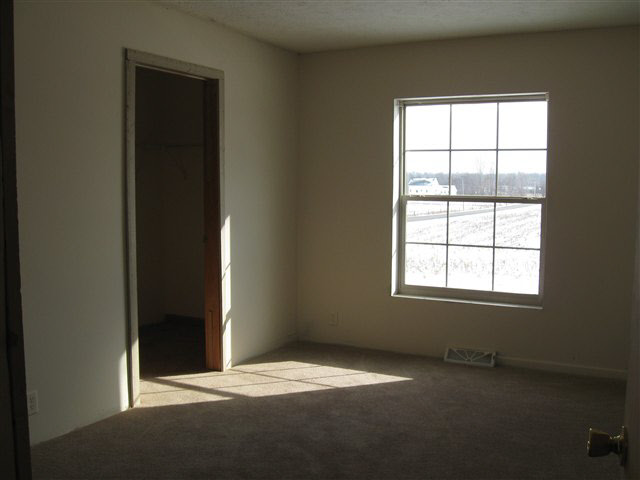 1490 S 200 E, Lagrange, IN 46761 photo 6