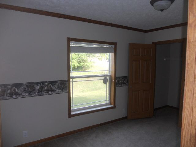 9606 N 100 W, Wawaka, IN 46794 photo 5