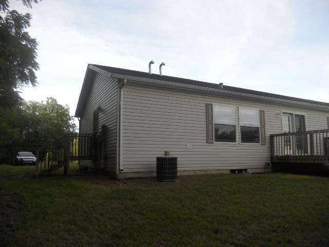9606 N 100 W, Wawaka, IN 46794 photo 3