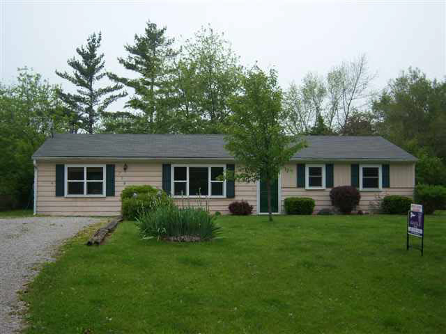 7143 Karen Ct, Fort Wayne, IN 46835 photo 1