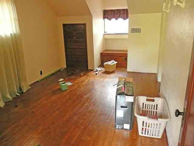 515 S Darling St, Angola, IN 46703 photo 12