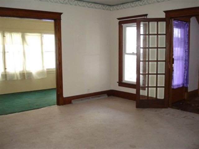 317 W Spring St, Lagrange, IN 46761 photo 9