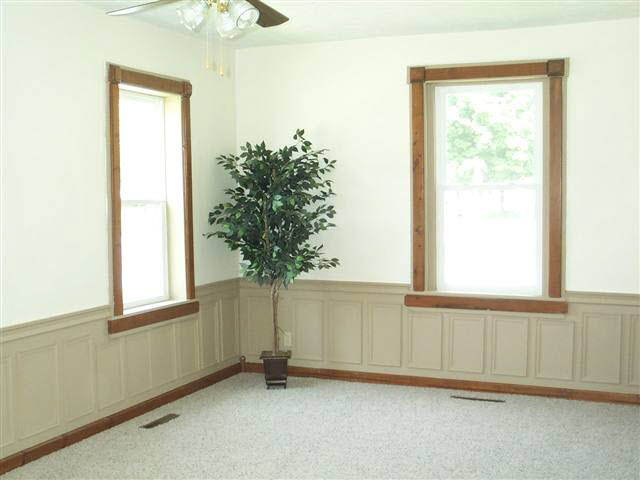 510 S Wayne St, Waterloo, IN 46793 photo 10