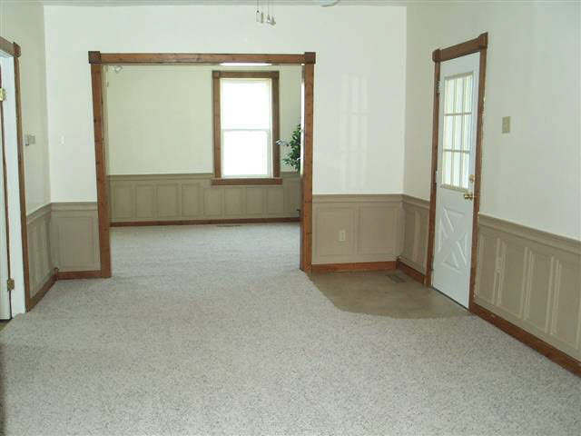 510 S Wayne St, Waterloo, IN 46793 photo 4