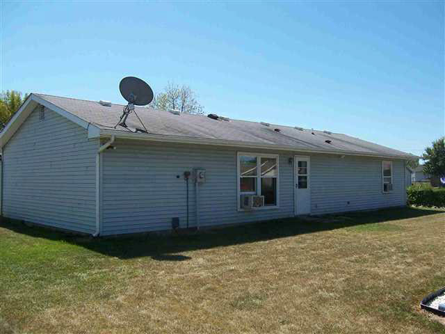 717 Francis St, Garrett, IN 46738 photo 8