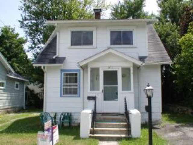 211 E 16th St, Auburn, IN 46706 photo 1