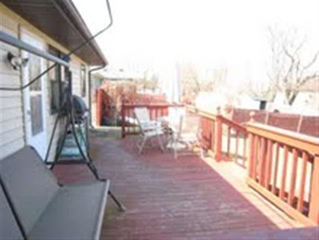 830 E Marion St, Waterloo, IN 46793 photo 9