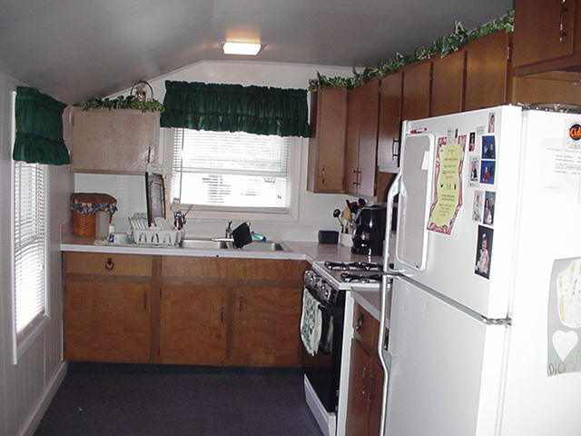 380 S Franklin St, Waterloo, IN 46793 photo 3