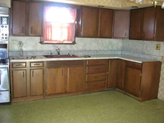 210 Washington St, Waterloo, IN 46793 photo 2