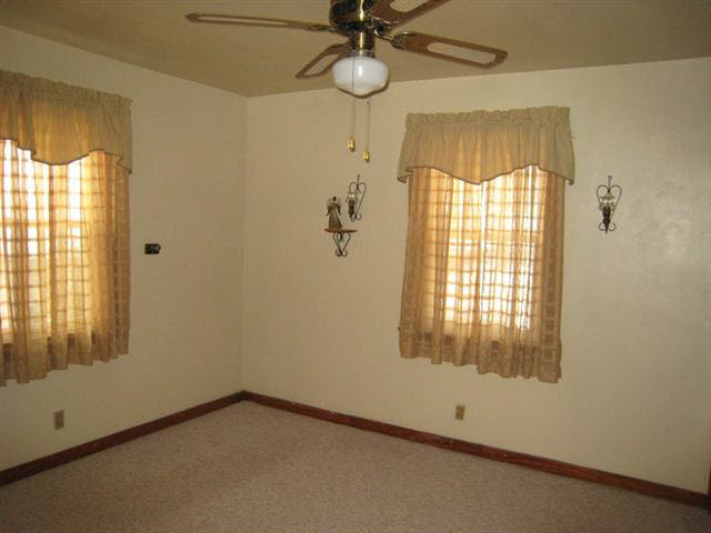 107 S Baxter St, Auburn, IN 46706 photo 9