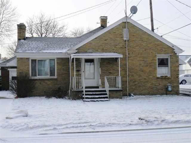116 E Rush St, Kendallville, IN 46755 photo 1