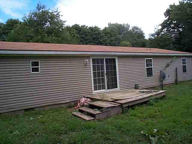 4210 N 250 E, Howe, IN 46746 photo 2