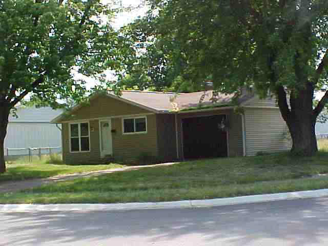 497 Parkway, Lagrange, IN 46761 photo 1