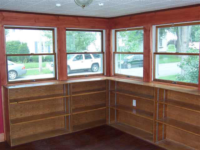 309 S Johnson St, Garrett, IN 46738 photo 6