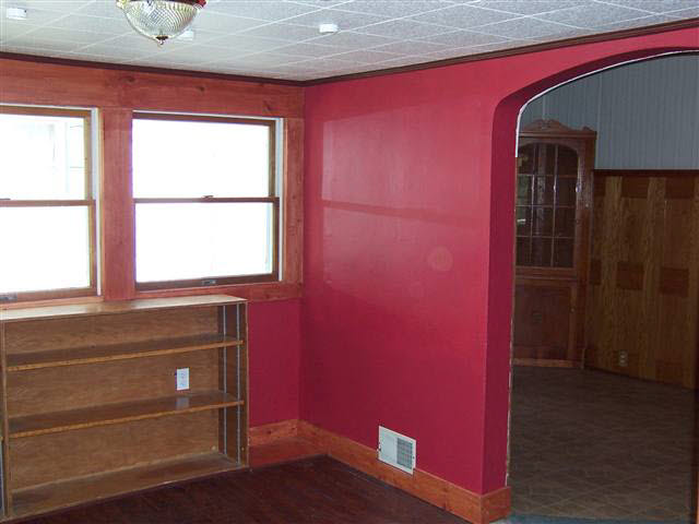 309 S Johnson St, Garrett, IN 46738 photo 2
