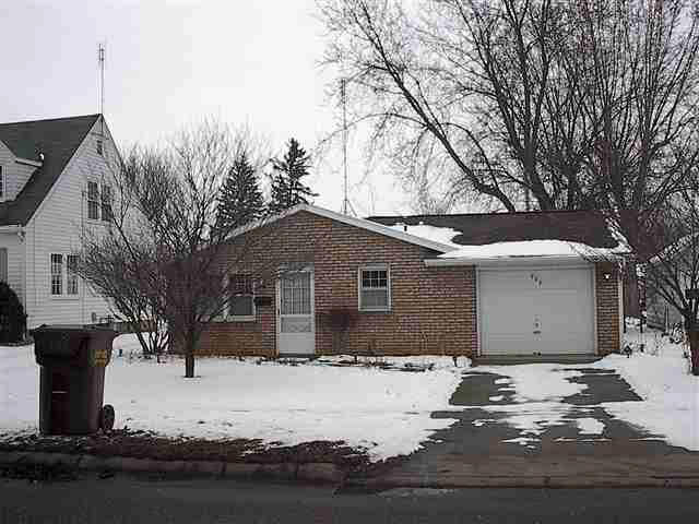 906 E 7th St, Auburn, IN 46706 photo 1