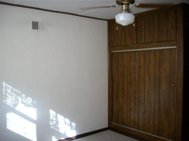 1052 W 300 N, Albion, IN 46701 photo 7