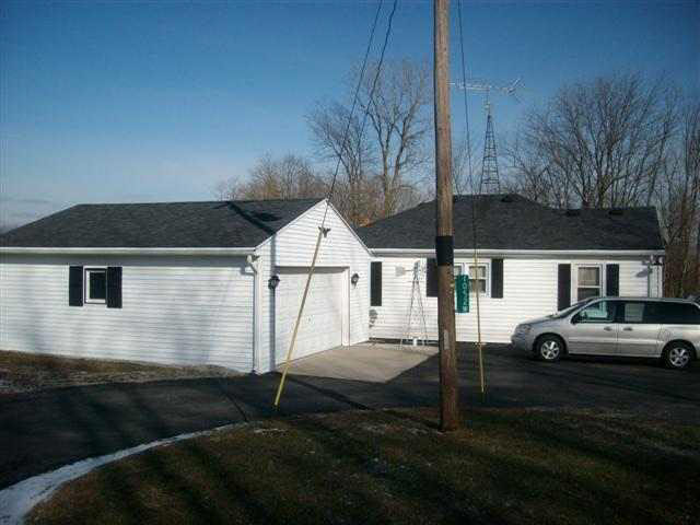 1052 W 300 N, Albion, IN 46701 photo 2