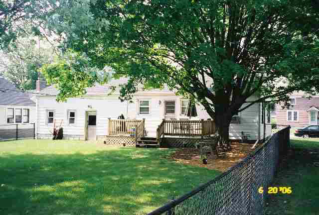 516 E Main St, Butler, IN 46721 photo 7