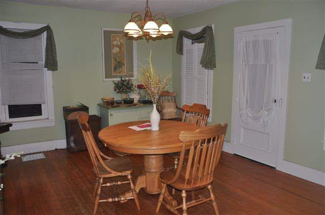 6935 N 450 W, Shipshewana, IN 46565 photo 5
