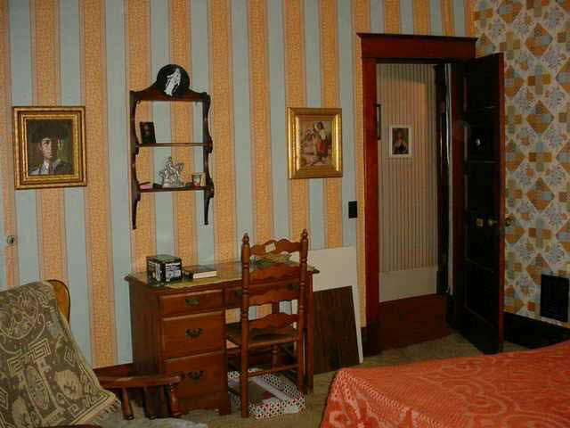 300 E Main St, Butler, IN 46721 photo 8