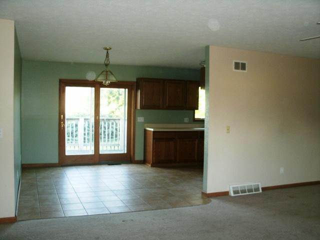 765 N 100 W, Lagrange, IN 46761 photo 4