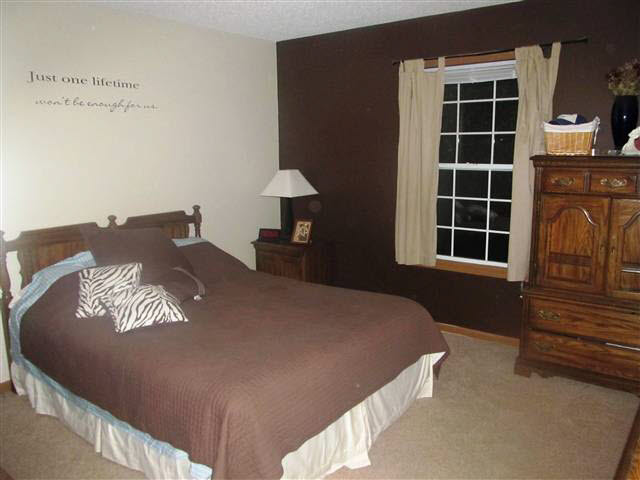 304 Chapel Ln, Ashley, IN 46705 photo 7
