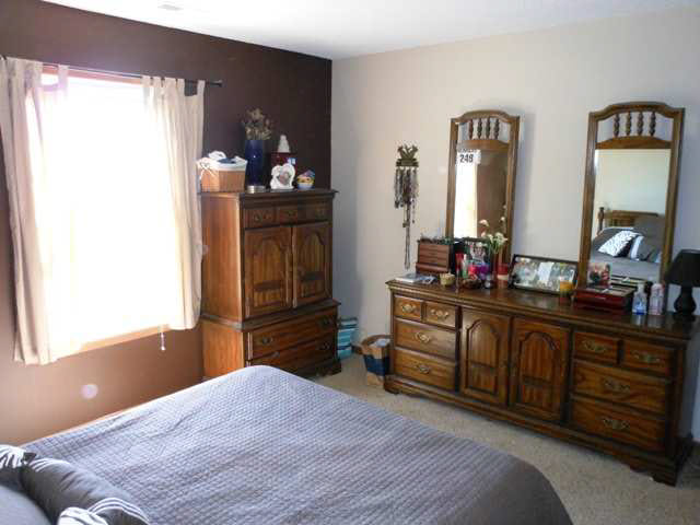 304 Chapel Ln, Ashley, IN 46705 photo 8