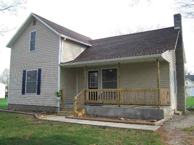 406 E Lincoln St, Ashley, IN 46705 photo 1
