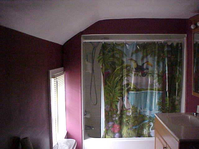304 E High St, Garrett, IN 46738 photo 6