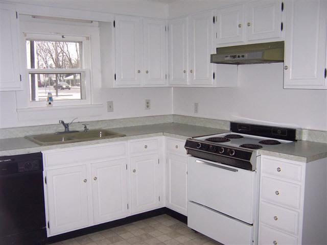 505 Third St, Howe, IN 46746 photo 8