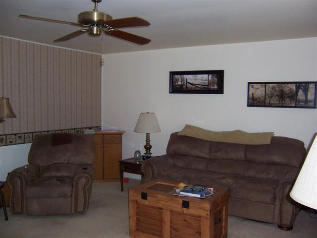 205 Drake Rd, Kendallville, IN 46755 photo 3