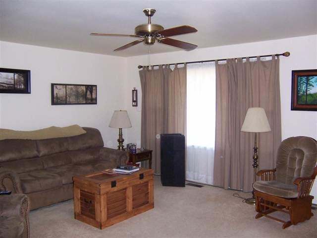 205 Drake Rd, Kendallville, IN 46755 photo 2