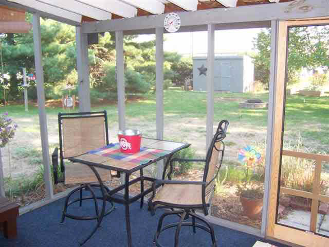 205 Drake Rd, Kendallville, IN 46755 photo 12