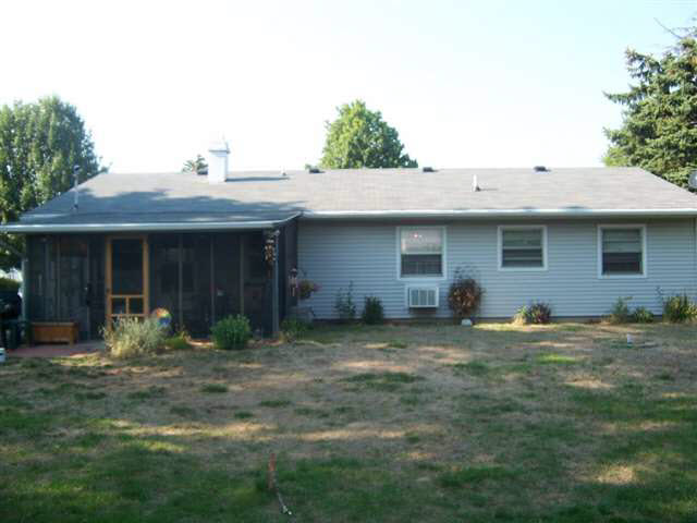 205 Drake Rd, Kendallville, IN 46755 photo 11