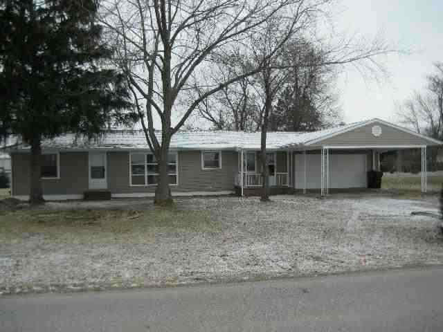 1075 S Center St, Waterloo, IN 46793 photo 1