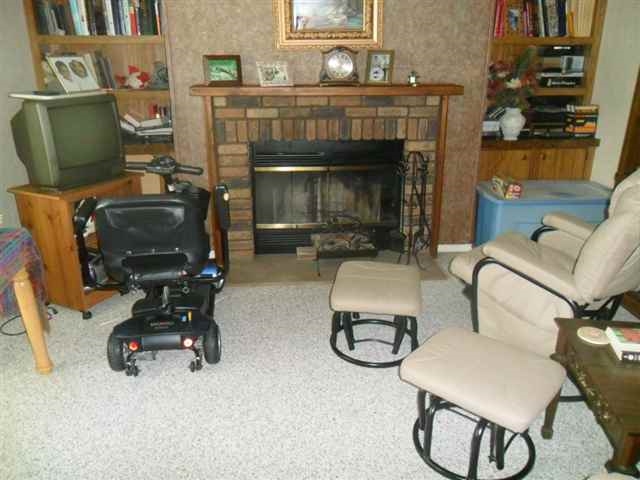 411 Jay St, Topeka, IN 46571 photo 10