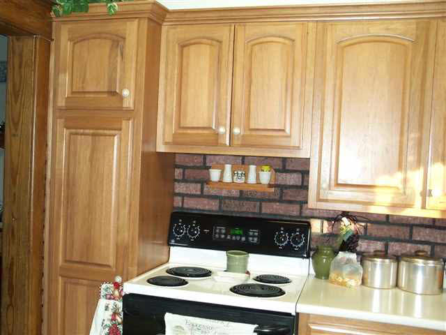 214 S Lee St, Garrett, IN 46738 photo 5