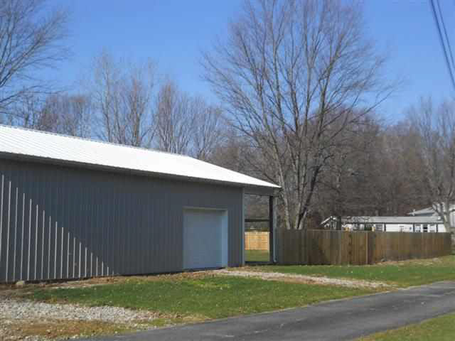 1570 W 115 N, Angola, IN 46703 photo 4