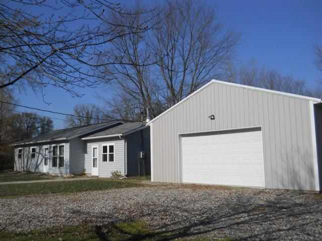 1570 W 115 N, Angola, IN 46703 photo 7