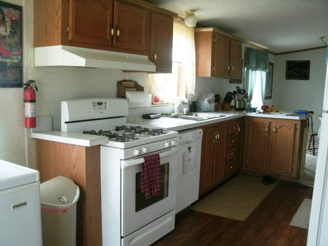 1910 N 350 E, Angola, IN 46703 photo 6