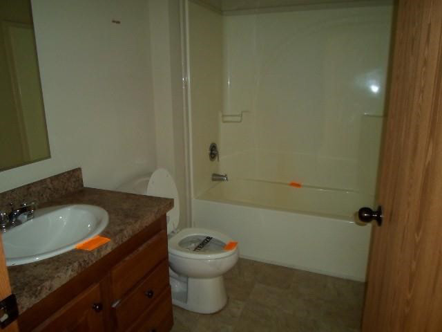 1322 N 750 E, Avilla, IN 46710 photo 6
