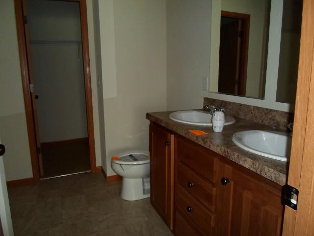 1322 N 750 E, Avilla, IN 46710 photo 3