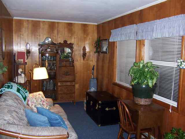 507 Fair St, Kendallville, IN 46755 photo 4
