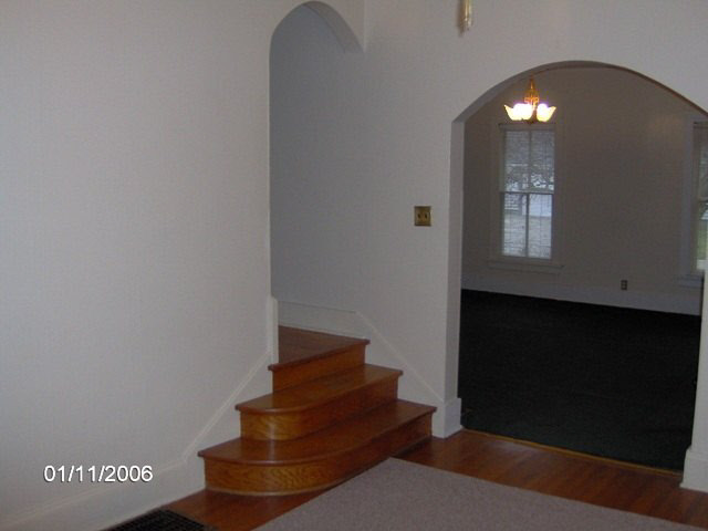 310 E Hazel St, Albion, IN 46701 photo 5